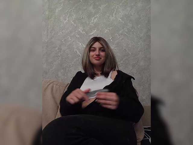 Sonyagasay live cam on BongaCams