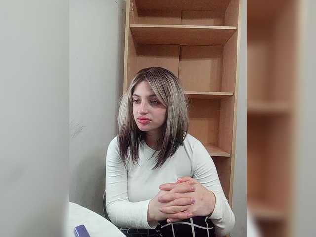 Sonyagasay live cam on BongaCams