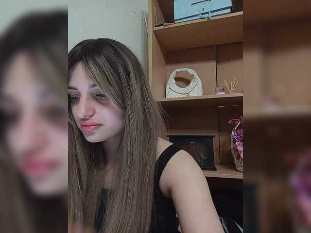 Sonyagasay live cam on BongaCams