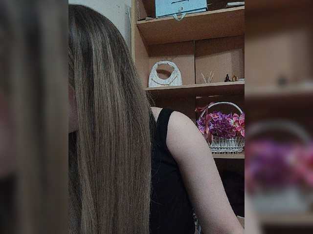 Sonyagasay live cam on BongaCams