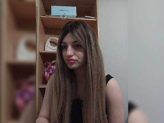 Sonyagasay live cam on BongaCams
