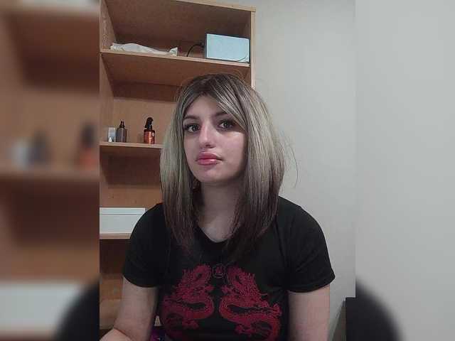 Sonyagasay live cam on BongaCams