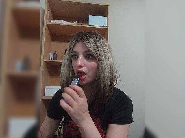 Sonyagasay live cam on BongaCams
