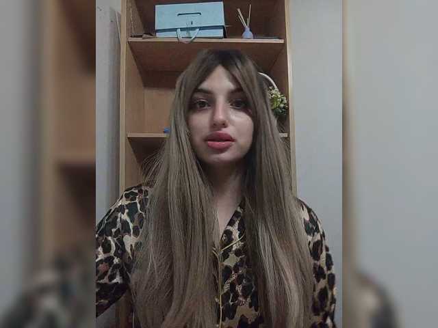 Sonyagasay, en directo ahora en BongaCams