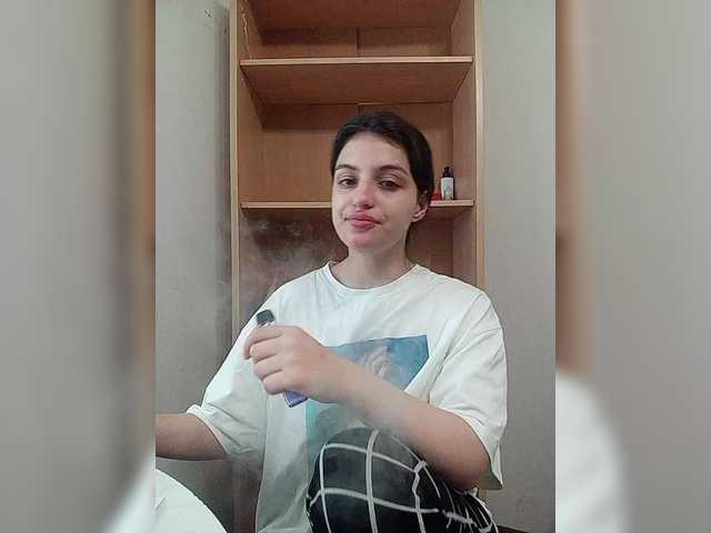 Sonyagasay live cam on BongaCams
