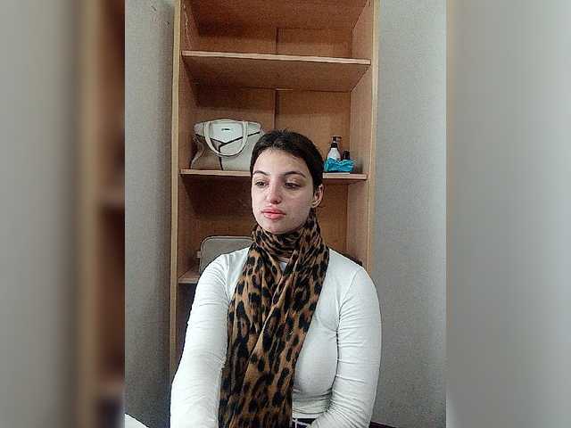Sonyagasay live cam on BongaCams
