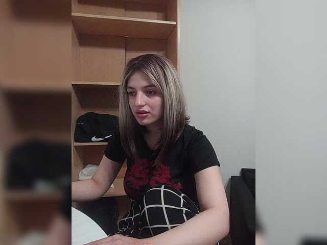 Sonyagasay live cam on BongaCams