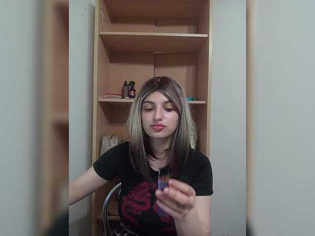 Sonyagasay live cam on BongaCams