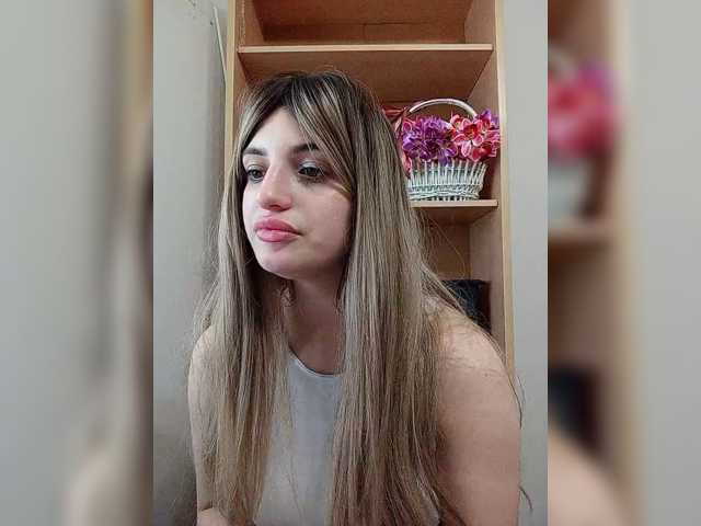 Gjasjaajrssfju live cam preview