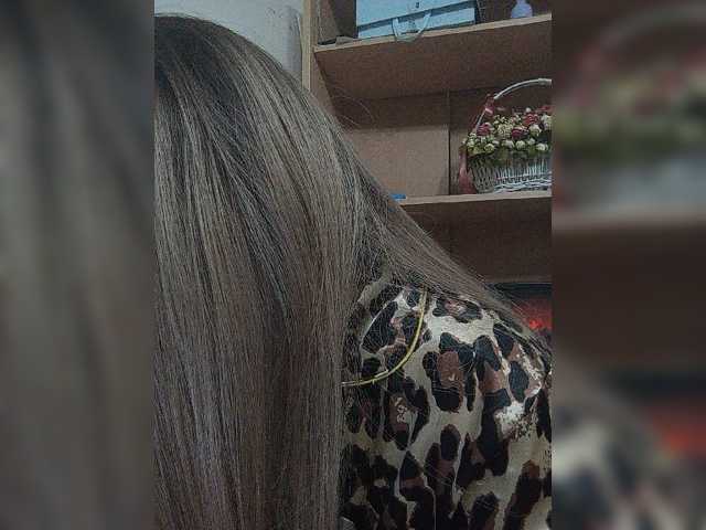 Sonyagasay live cam on BongaCams
