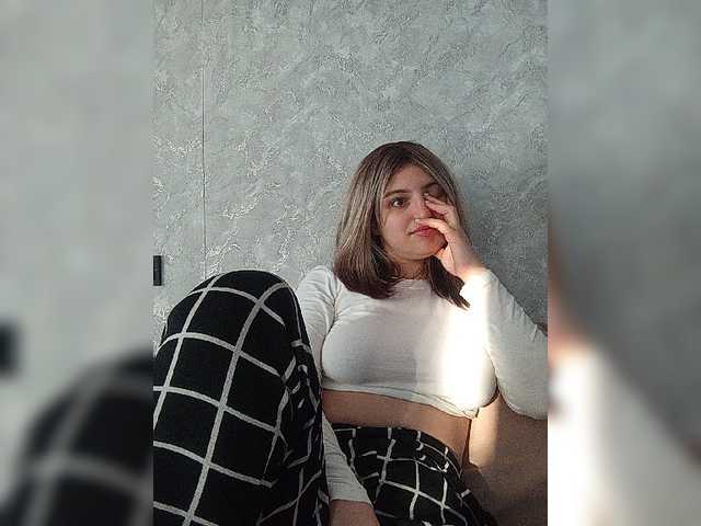 Sonyagasay live cam on BongaCams
