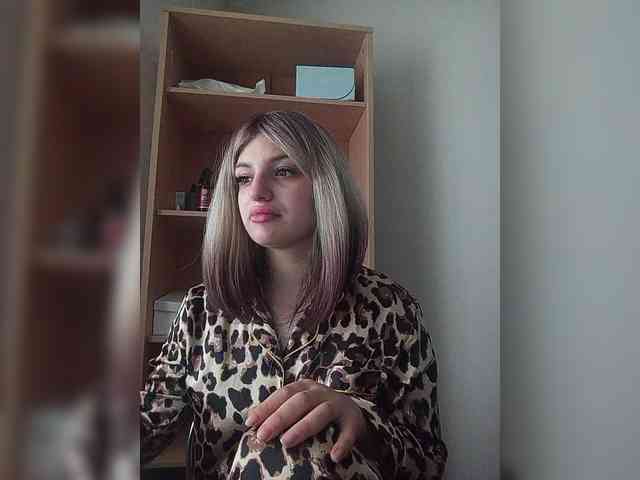 Модель: Rtewevhgwgvw