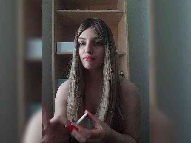Gjasjaajrssfju webcam