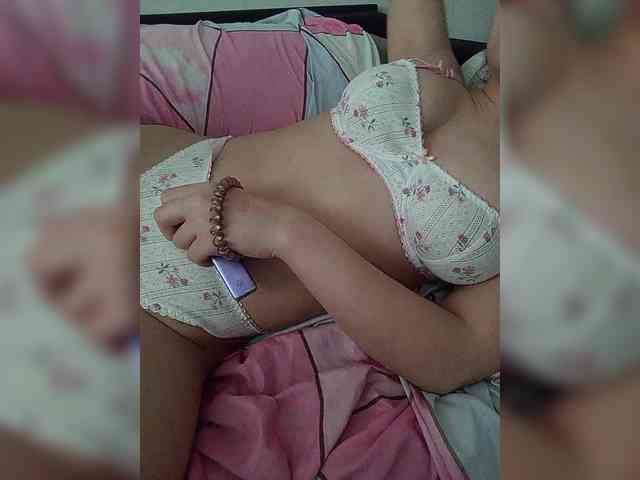 Rtewevhgwgvw webcam