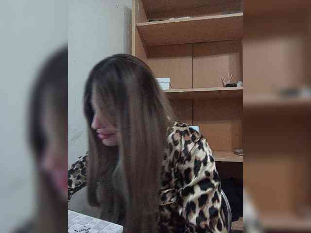 Gjasjaajrssfju webcam