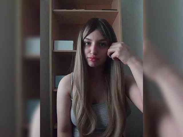 Gjasjaajrssfju webcam