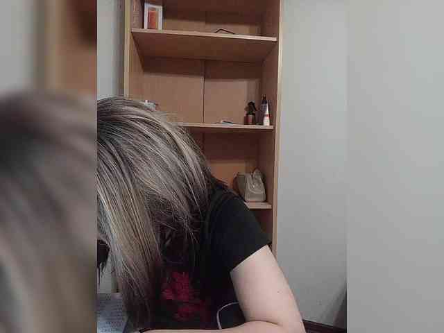 Rtewevhgwgvw webcam