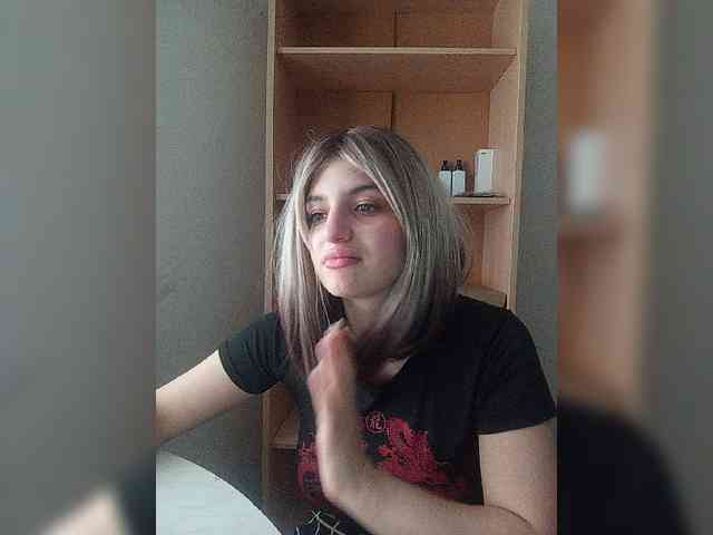 Model: Rshsujdensay