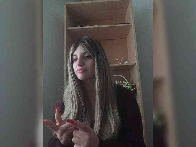 Gjasjaajrssfju webcam
