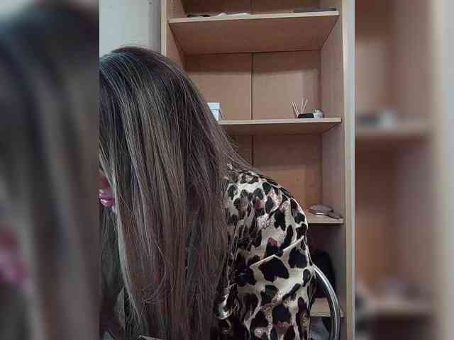 Gjasjaajrssfju webcam