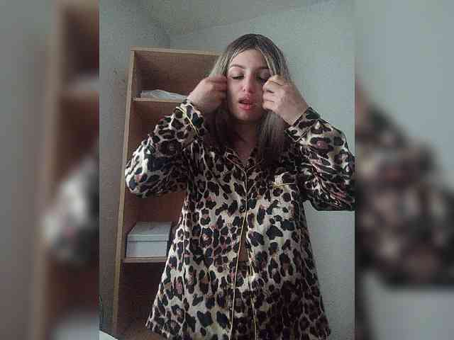 Rtewevhgwgvw webcam