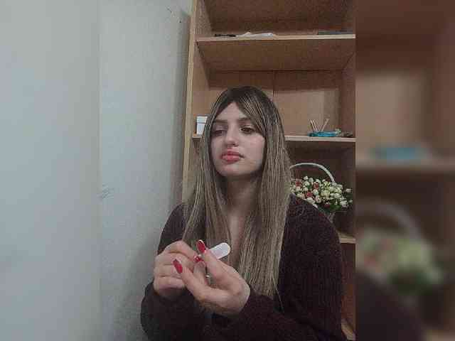 Gjasjaajrssfju webcam