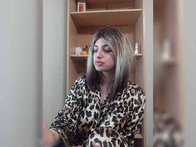 Sonyagasay Live Webcam on BongaCams