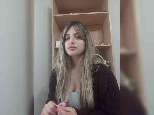Gjasjaajrssfju webcam