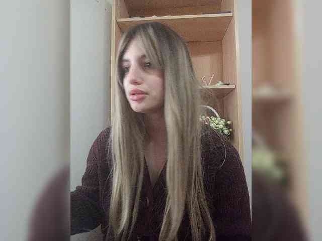 Gjasjaajrssfju webcam
