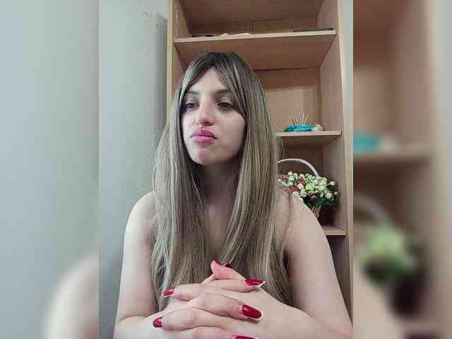 Gjasjaajrssfju webcam
