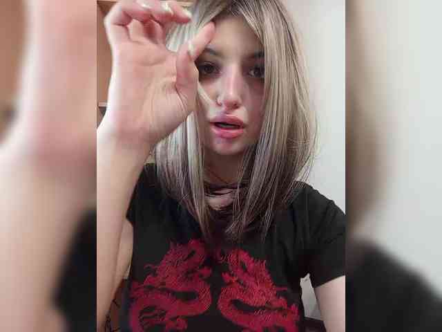 Sonyagasay Live Webcam on BongaCams