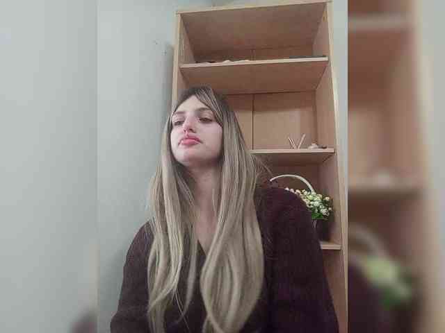 Gjasjaajrssfju webcam