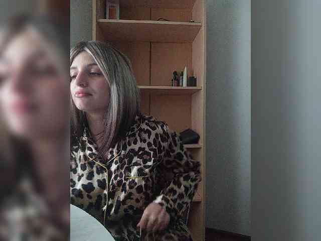 Rtewevhgwgvw webcam