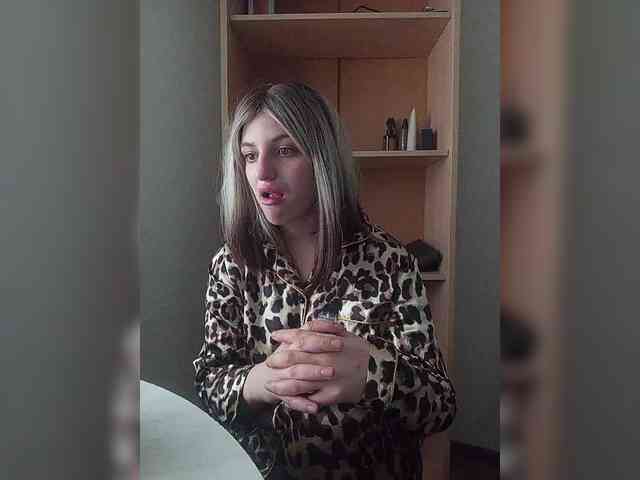 Rtewevhgwgvw webcam
