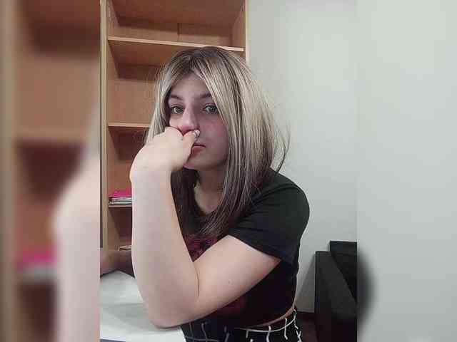 Rshsujdensay webcam