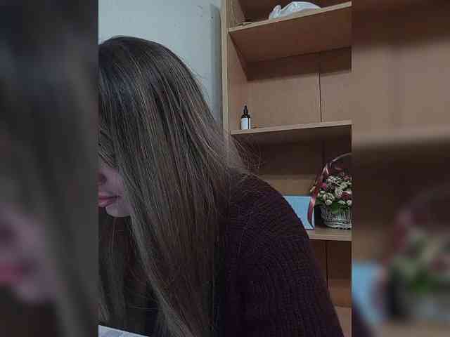 Gjasjaajrssfju webcam