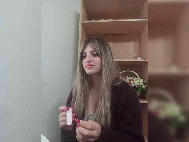 Gjasjaajrssfju webcam