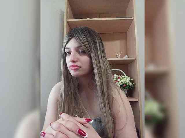 Gjasjaajrssfju webcam