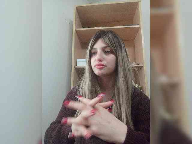 Gjasjaajrssfju webcam