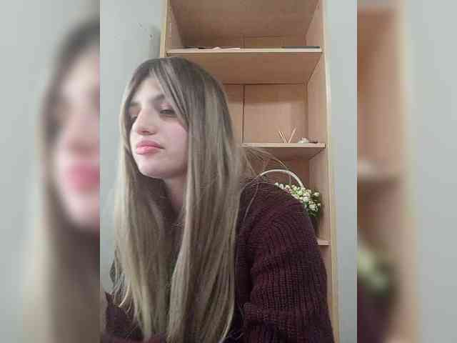 Gjasjaajrssfju webcam