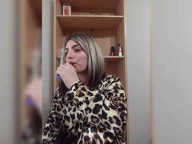 Rtewevhgwgvw webcam