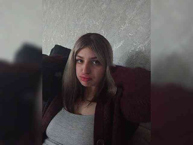 Gjasjaajrssfju webcam