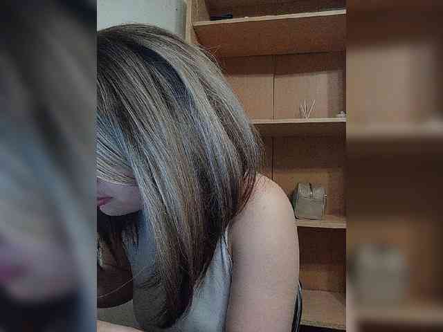 Gjasjaajrssfju webcam