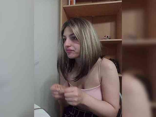 Rtewevhgwgvw webcam