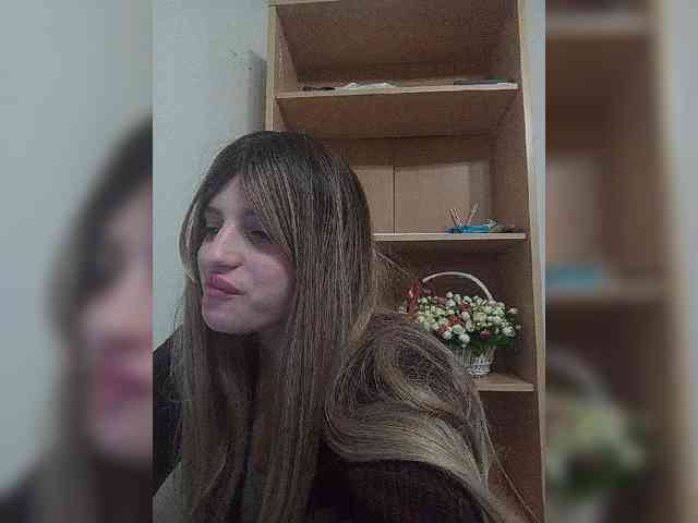 Gjasjaajrssfju webcam