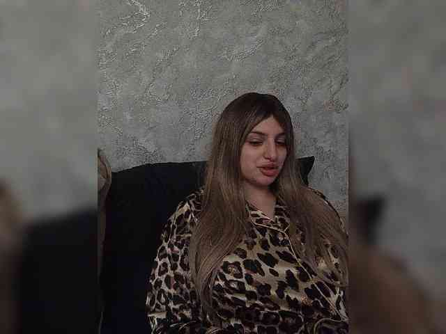 Gjasjaajrssfju webcam