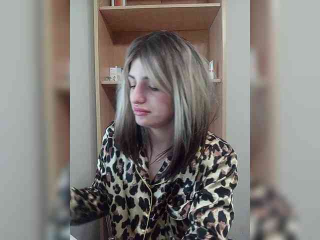 Sonyagasay Live Webcam on BongaCams