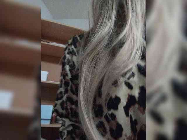 Gjasjaajrssfju webcam