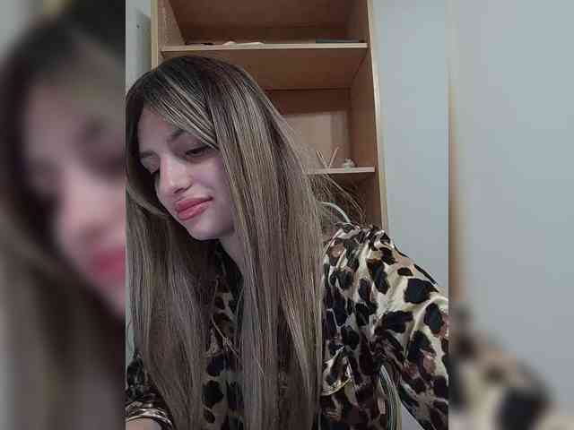 Gjasjaajrssfju webcam