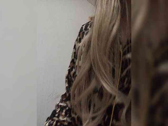 Gjasjaajrssfju webcam